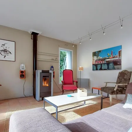 Cozy In With Wifi Holiday home
